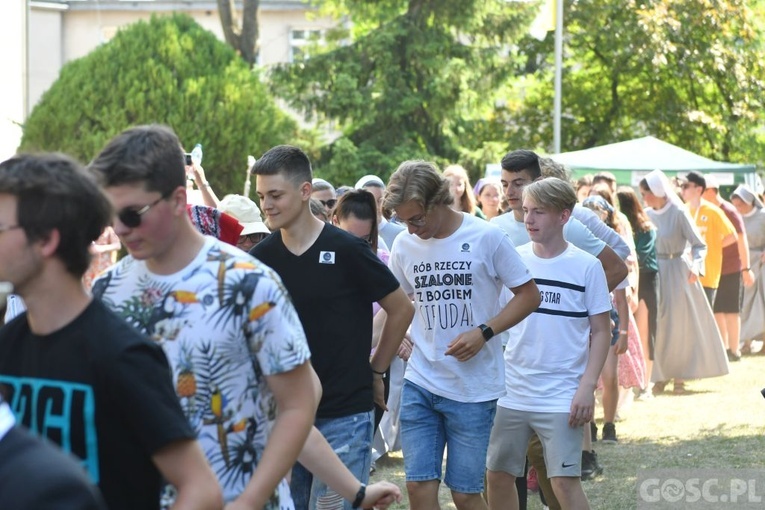 W Rokitnie rozpoczęły się Diecezjalne Dni Młodzieży