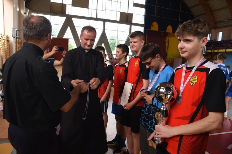 16. Mistrzostwa LSO w piłce nożnej halowej