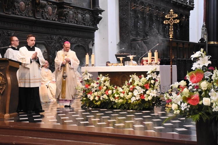 6. rocznica sakry abp. Tadeusza Wojdy