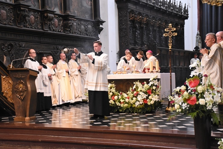 6. rocznica sakry abp. Tadeusza Wojdy