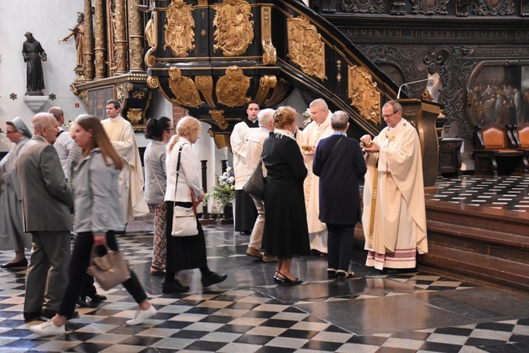 6. rocznica sakry abp. Tadeusza Wojdy