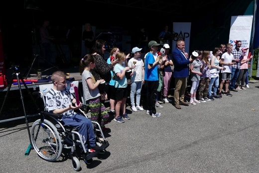 Janowice: Dzień Dziecka z Caritas dla najmłodszych z niepełnosprawnościami - 2023