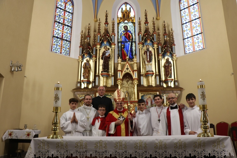 Poświęcenie ołtarza w kościele św. Barbary