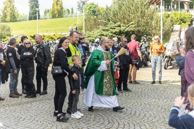 Rozpoczęcie sezonu motocyklowego w Wambierzycach