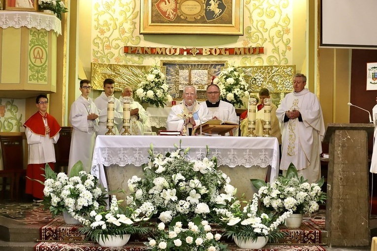 50 rocznica konsekracji kościoła w Dąbrowie Szlacheckiej