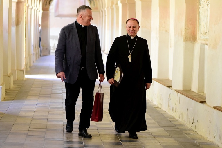 Stoczek Klasztorny. Konferencja Episkopatu Polski
