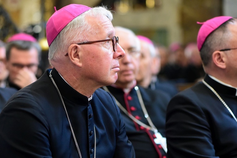 Stoczek Klasztorny. Konferencja Episkopatu Polski