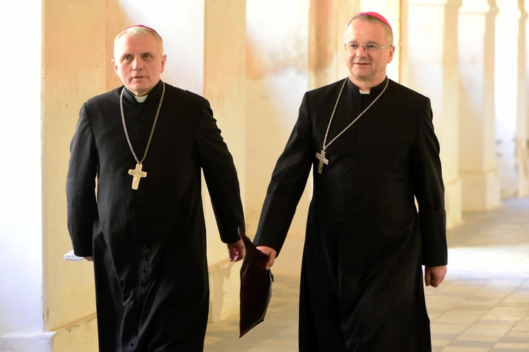Stoczek Klasztorny. Konferencja Episkopatu Polski