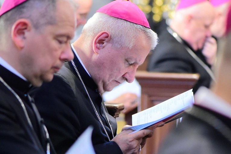 Stoczek Klasztorny. Konferencja Episkopatu Polski