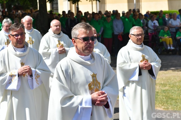 Pielgrzymka Osób Chorych i Niepełnosprawnych do Rokitna