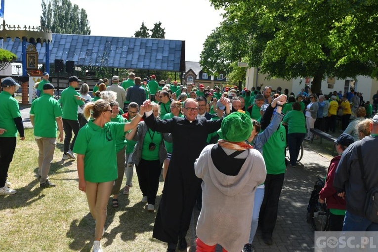 Pielgrzymka Osób Chorych i Niepełnosprawnych do Rokitna