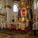 Pielgrzymka osób posługujących w parafiach do Rokitna