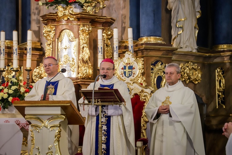 Pielgrzymka leśników do Rokitna