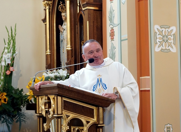 Rozesłanie na letnie rekolekcje