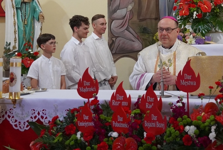 Jubileusze kościoła i parafii w Świerczowie