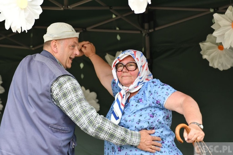 W "Rzepce" zagrał nawet proboszcz