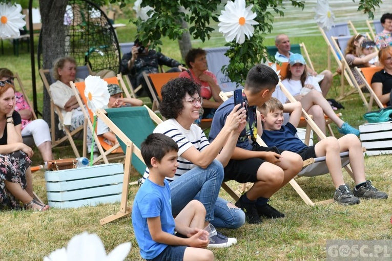 W "Rzepce" zagrał nawet proboszcz