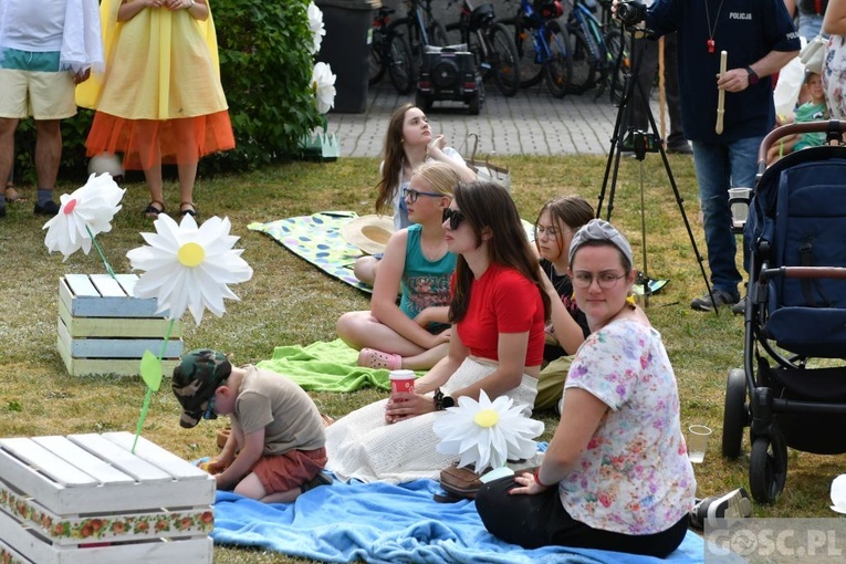 W "Rzepce" zagrał nawet proboszcz