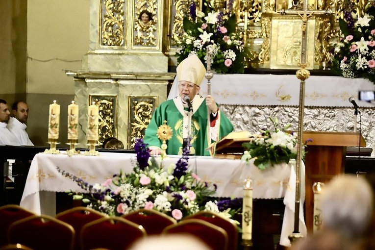 Finał jubileuszu 800-lecia kościoła parafialnego w Wawrzeńczycach
