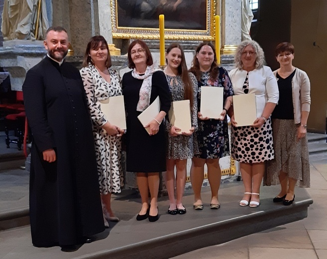 Pielgrzymka z donośnym brzmieniem orkiestr