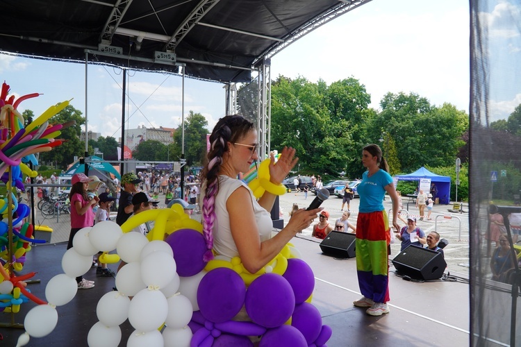 Piknik rodzinny na Dzień Ojca i gra miejska "Przygoda z tatą"