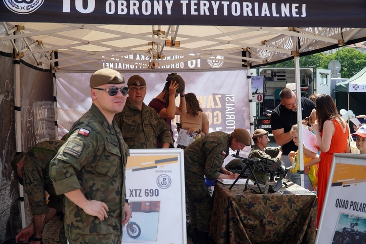 Piknik rodzinny na Dzień Ojca i gra miejska "Przygoda z tatą"