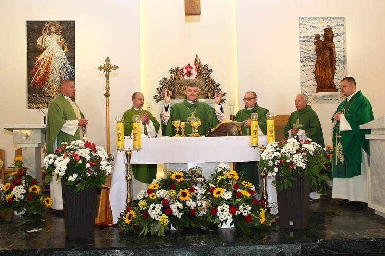 Pomnik internowanych w Mielnie-Unieściu