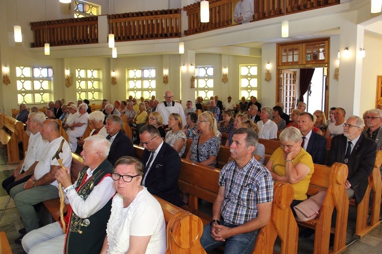 Pomnik internowanych w Mielnie-Unieściu