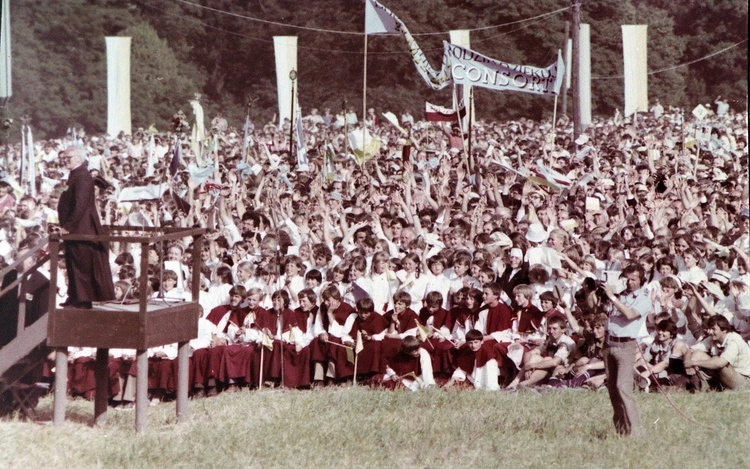 Jan Paweł II we Wrocławiu w 1983 roku - zdjęcia archiwalne