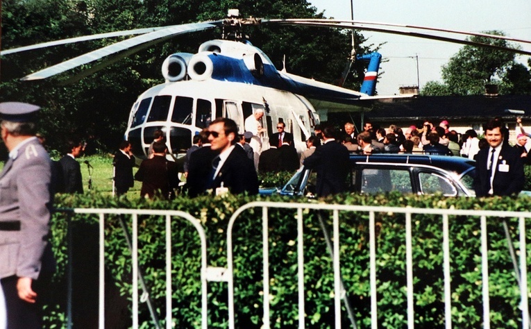 Jan Paweł II we Wrocławiu w 1983 roku - zdjęcia archiwalne