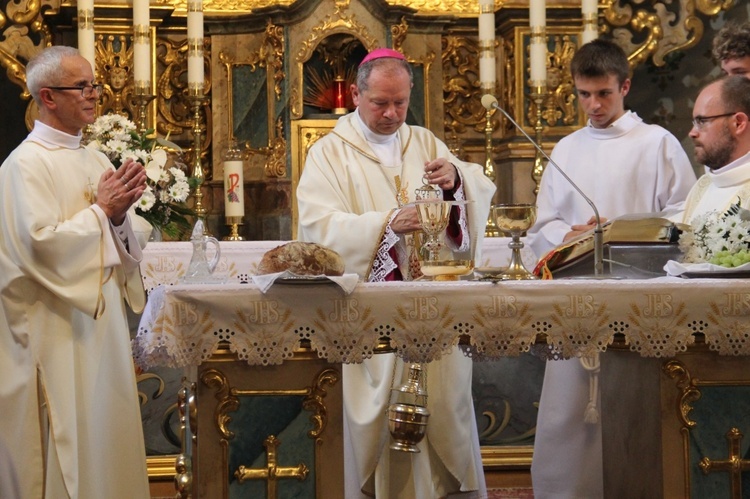 Święcenia diakonatu przyjął w Borowej Wsi Jan Gil