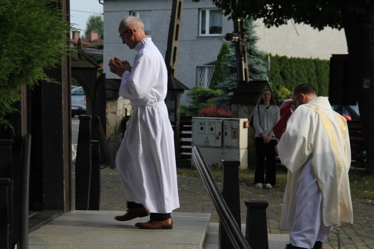 Święcenia diakonatu przyjął w Borowej Wsi Jan Gil