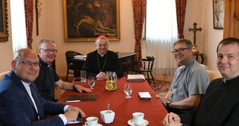 Trwają ostatnie przygotowania do pieszych pielgrzymek i można się już zapisywać