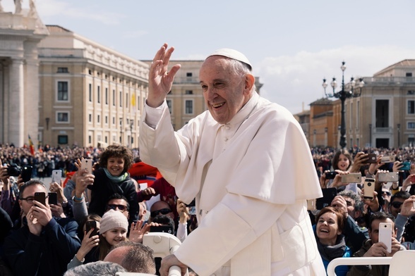 Franciszek: lekarz pozwolił mi jechać do Lizbony