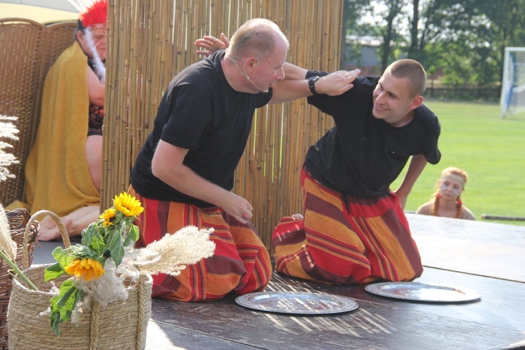 Poświęcenie kamienia węgielnego pod nową siedzibę Środowiskowego Domu Samopomocy w Skawinie