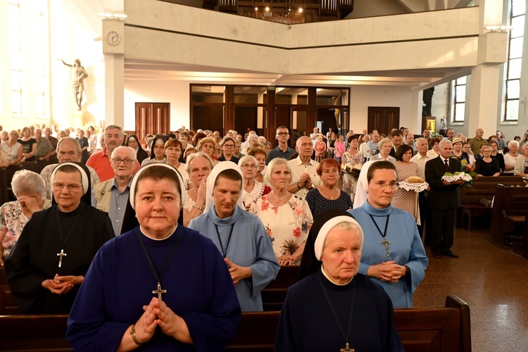 40 rocznica konsekracji kościoła w Krakowie-Mistrzejowicach