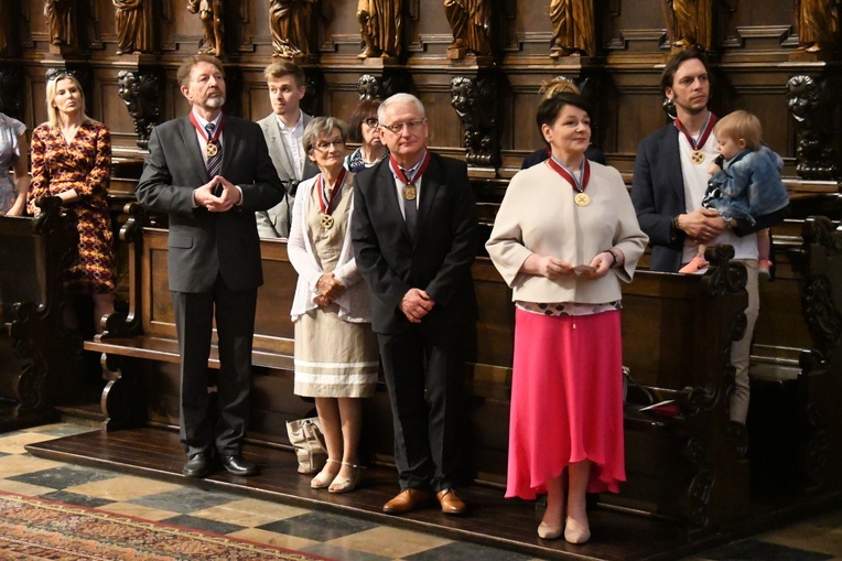 Zasłużeni dla archidiecezji