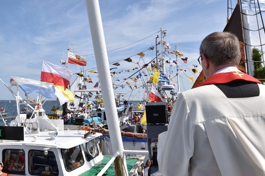 Morskie nabożeństwo na Zatoce i Eucharystia w Pucku