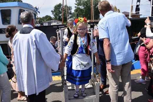 Morskie nabożeństwo na Zatoce i Eucharystia w Pucku