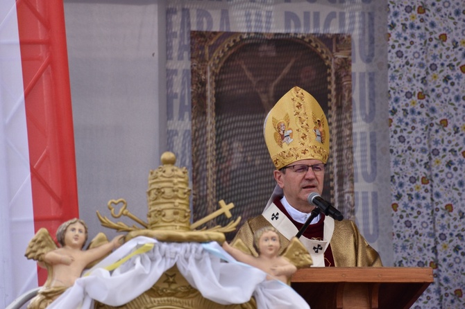 Morskie nabożeństwo na Zatoce i Eucharystia w Pucku