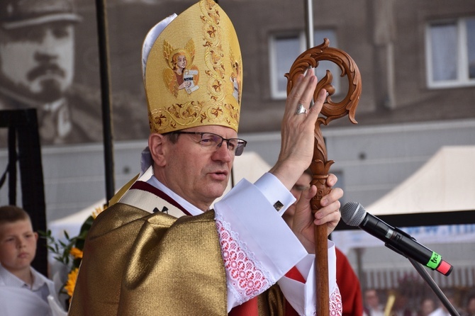 Morskie nabożeństwo na Zatoce i Eucharystia w Pucku