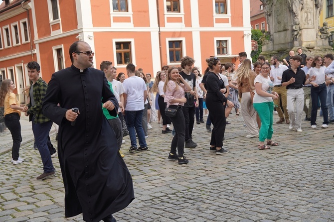 Rozesłanie młodzieży na ŚDM. Modlitwa i integracja