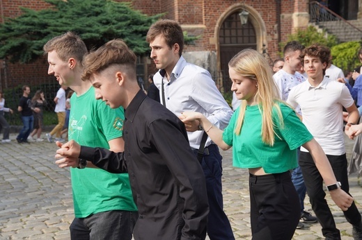 Rozesłanie młodzieży na ŚDM. Modlitwa i integracja