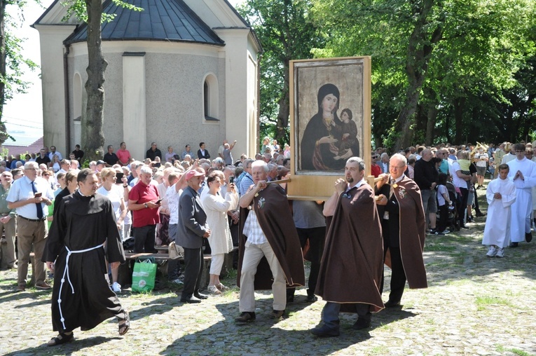 Pielgrzymka mężczyzn i młodzieńców na Górę Świętej Anny