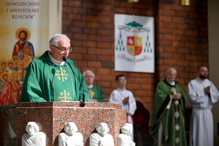 Świdnica. Diamentowy jubileusz ks. inf. Kazimierza Jandziszaka