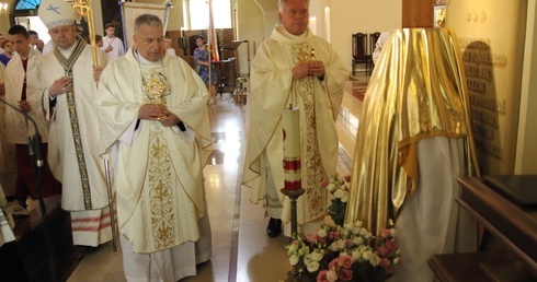 Bolesławiec. Odpust z nowymi relikwiami