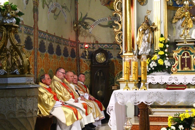 Ujanowice. Setna rocznica święceń kapłańskich ks. Bernardyna Dziedziaka