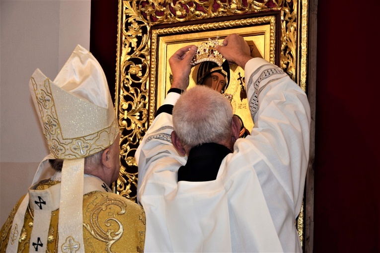 Rekoronacja obrazu w Słomczynie