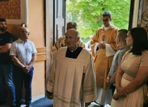Dobrzyń nad Wisłą. Wprowadzenie relikwii