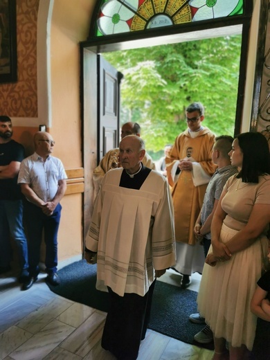 Dobrzyń nad Wisłą. Wprowadzenie relikwii